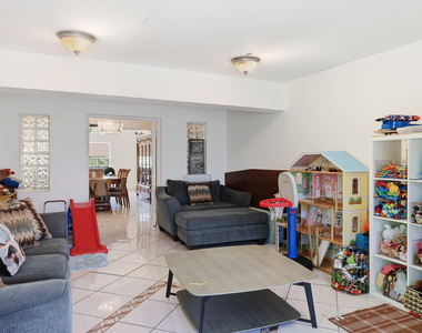 1324 Lenox Avenue - Photo Thumbnail 14