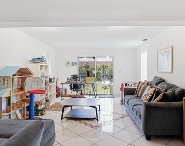 1324 Lenox Avenue - Photo Thumbnail 13