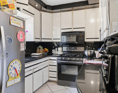1324 Lenox Avenue - Photo Thumbnail 12