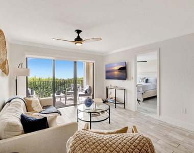 7420 S Ocean Drive - Photo Thumbnail 12
