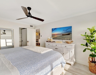 7420 S Ocean Drive - Photo Thumbnail 15