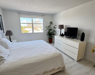 5200 N Ocean Boulevard - Photo Thumbnail 26
