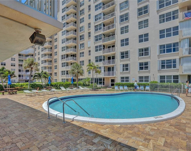 5200 N Ocean Boulevard - Photo Thumbnail 36