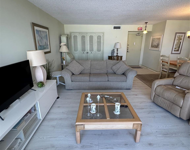 5200 N Ocean Boulevard - Photo Thumbnail 3