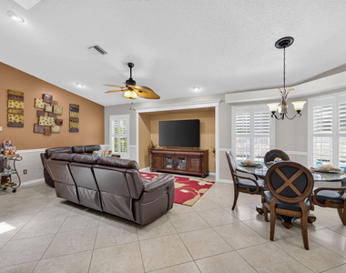 3077 Se Galt - Photo Thumbnail 12