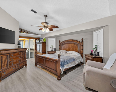 3077 Se Galt - Photo Thumbnail 22