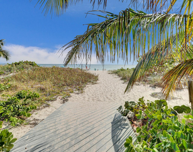 5200 N Ocean Boulevard - Photo Thumbnail 29
