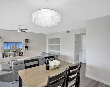 5200 N Ocean Boulevard - Photo Thumbnail 9