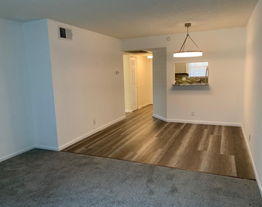 21915 Lake Forest Circle - Photo Thumbnail 14