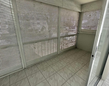 4158 Inverrary Drive - Photo Thumbnail 8