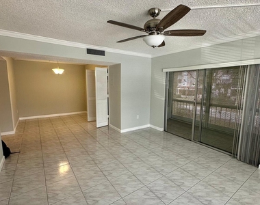 4158 Inverrary Drive - Photo Thumbnail 13