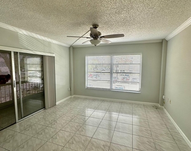 4158 Inverrary Drive - Photo Thumbnail 10