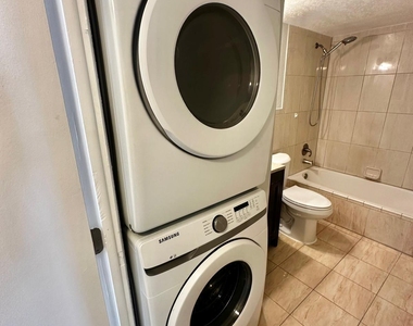 4158 Inverrary Drive - Photo Thumbnail 16