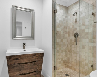 770 E Camino Real - Photo Thumbnail 18