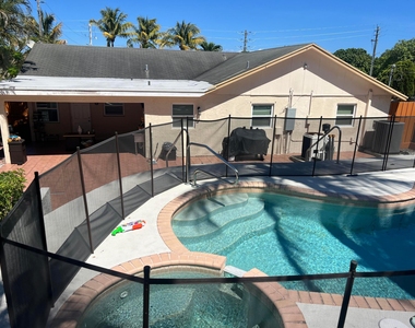 5603 Parker Avenue - Photo Thumbnail 11