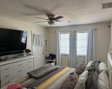 5603 Parker Avenue - Photo Thumbnail 6