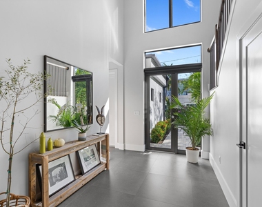 238 Se 4th Avenue - Photo Thumbnail 19