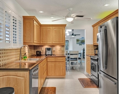 9361 Sw 23rd Street - Photo Thumbnail 11