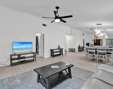 9361 Sw 23rd Street - Photo Thumbnail 8