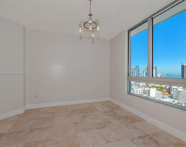 350 S Miami Avenue - Photo Thumbnail 11