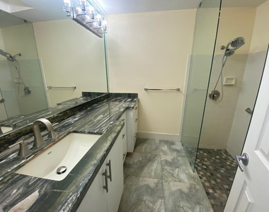3090 S Oakland Forest Drive - Photo Thumbnail 5