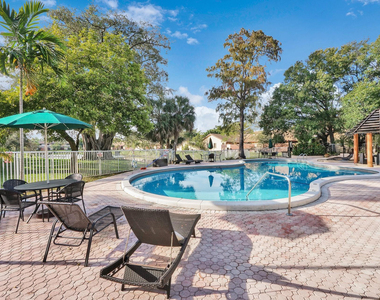 3090 S Oakland Forest Drive - Photo Thumbnail 14