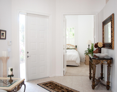 7684 Hummingbird Court - Photo Thumbnail 8
