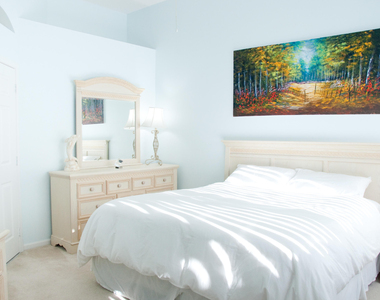 7684 Hummingbird Court - Photo Thumbnail 2