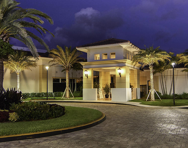 7684 Hummingbird Court - Photo Thumbnail 19