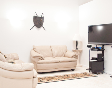 7684 Hummingbird Court - Photo Thumbnail 11