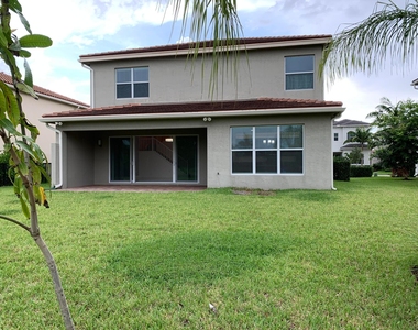 9754 Celtic Sea Lane - Photo Thumbnail 24