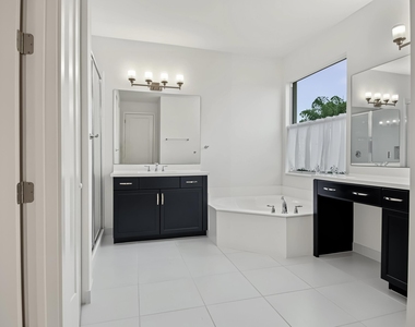 9754 Celtic Sea Lane - Photo Thumbnail 27