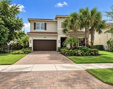 9754 Celtic Sea Lane - Photo Thumbnail 4