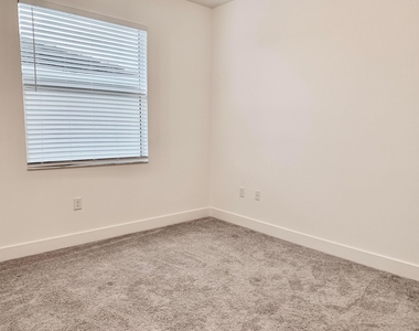 9754 Celtic Sea Lane - Photo Thumbnail 41