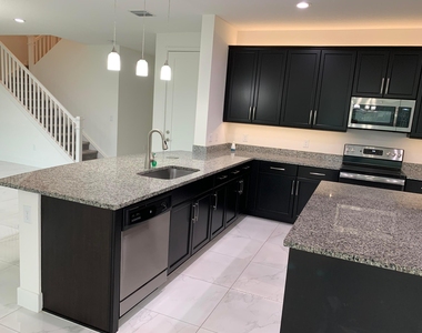 9754 Celtic Sea Lane - Photo Thumbnail 16