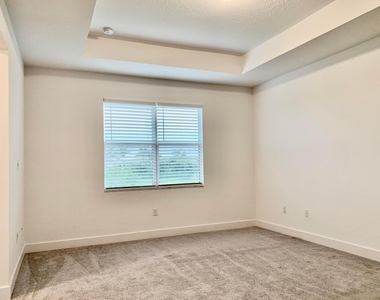 9754 Celtic Sea Lane - Photo Thumbnail 31