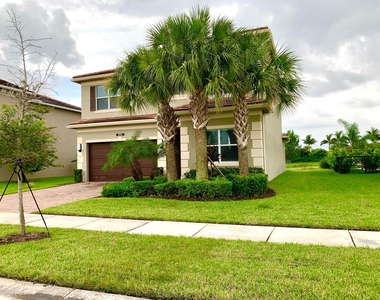 9754 Celtic Sea Lane - Photo Thumbnail 4