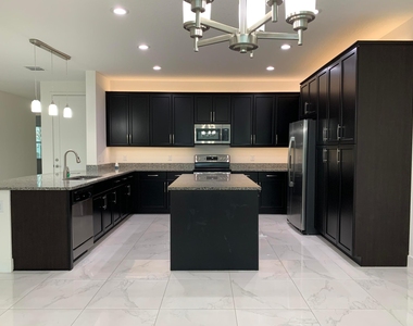 9754 Celtic Sea Lane - Photo Thumbnail 17