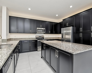 9754 Celtic Sea Lane - Photo Thumbnail 14