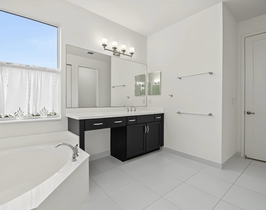 9754 Celtic Sea Lane - Photo Thumbnail 29