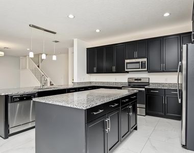 9754 Celtic Sea Lane - Photo Thumbnail 15