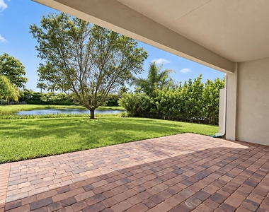 9754 Celtic Sea Lane - Photo Thumbnail 40