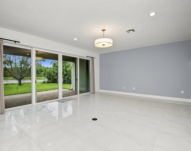 9754 Celtic Sea Lane - Photo Thumbnail 6