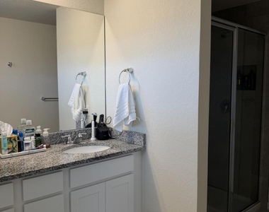 2933 Olivia Avenue - Photo Thumbnail 19