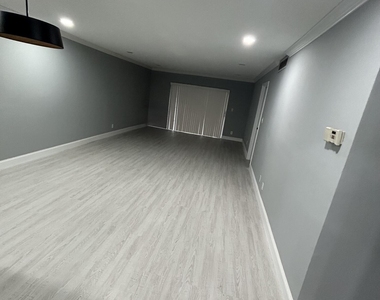 6361 N Falls Cir Drive - Photo Thumbnail 1