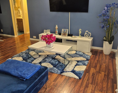 2260 Ne 67th Street - Photo Thumbnail 16