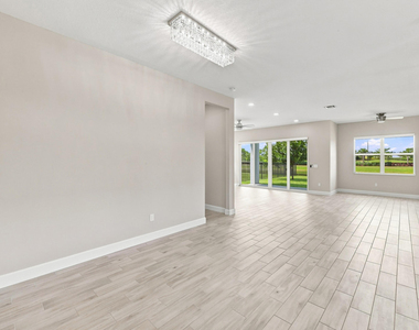 5608 Macoon Way - Photo Thumbnail 17