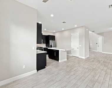5608 Macoon Way - Photo Thumbnail 44