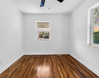 434 49th Street - Photo Thumbnail 17