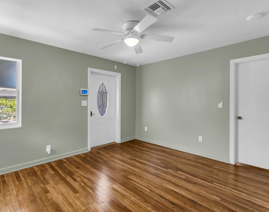 434 49th Street - Photo Thumbnail 20